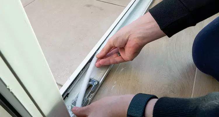 Garage Door Off Track Repair in Sun City Center, FL
