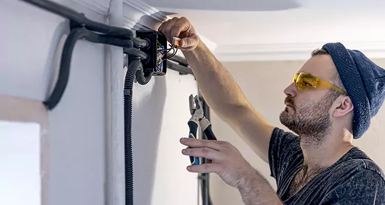 Garage Door Opener Cable Repair in Sun City Center, FL