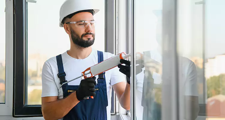 Retractable Screens Repair for Patio in Sun City Center, FL